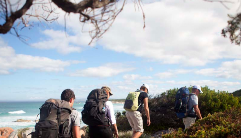 Best Walking Tours - Ramble through the Bay of Fires in Tasmania