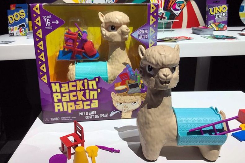 hackin_packin_alpaca_mattel