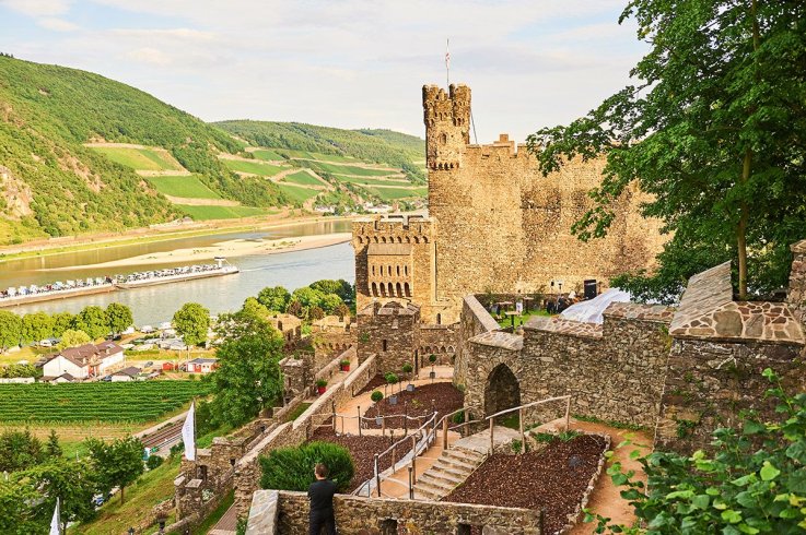 Rhine River Castle - Burg Reichenstein Hotel Rhine River Castle - Burg Reichenstein Hotel