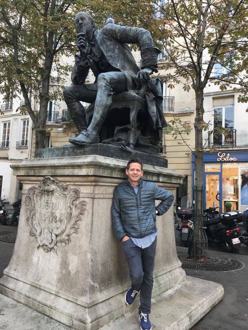 Denis Diderot’s France 5 - Statue of Diderot