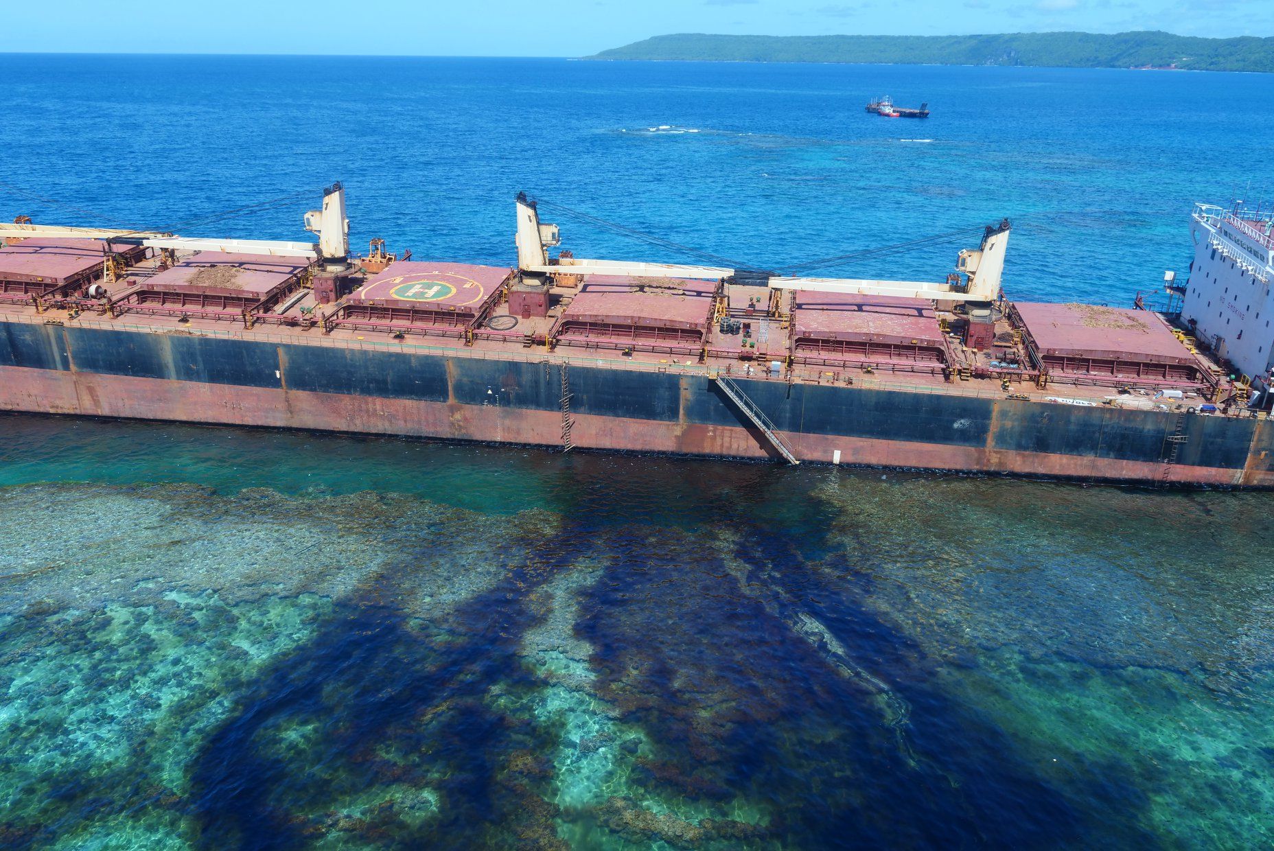 MV Solomon Trader, oil spill, Solomon Islands