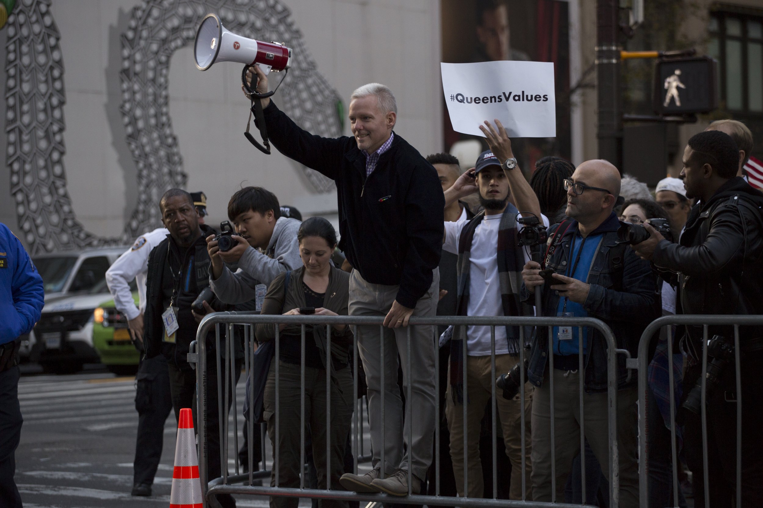 Van Bramer