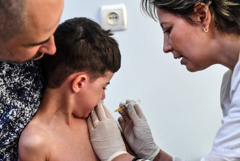 2019, measles, outbreak, symptoms, what, vaccine