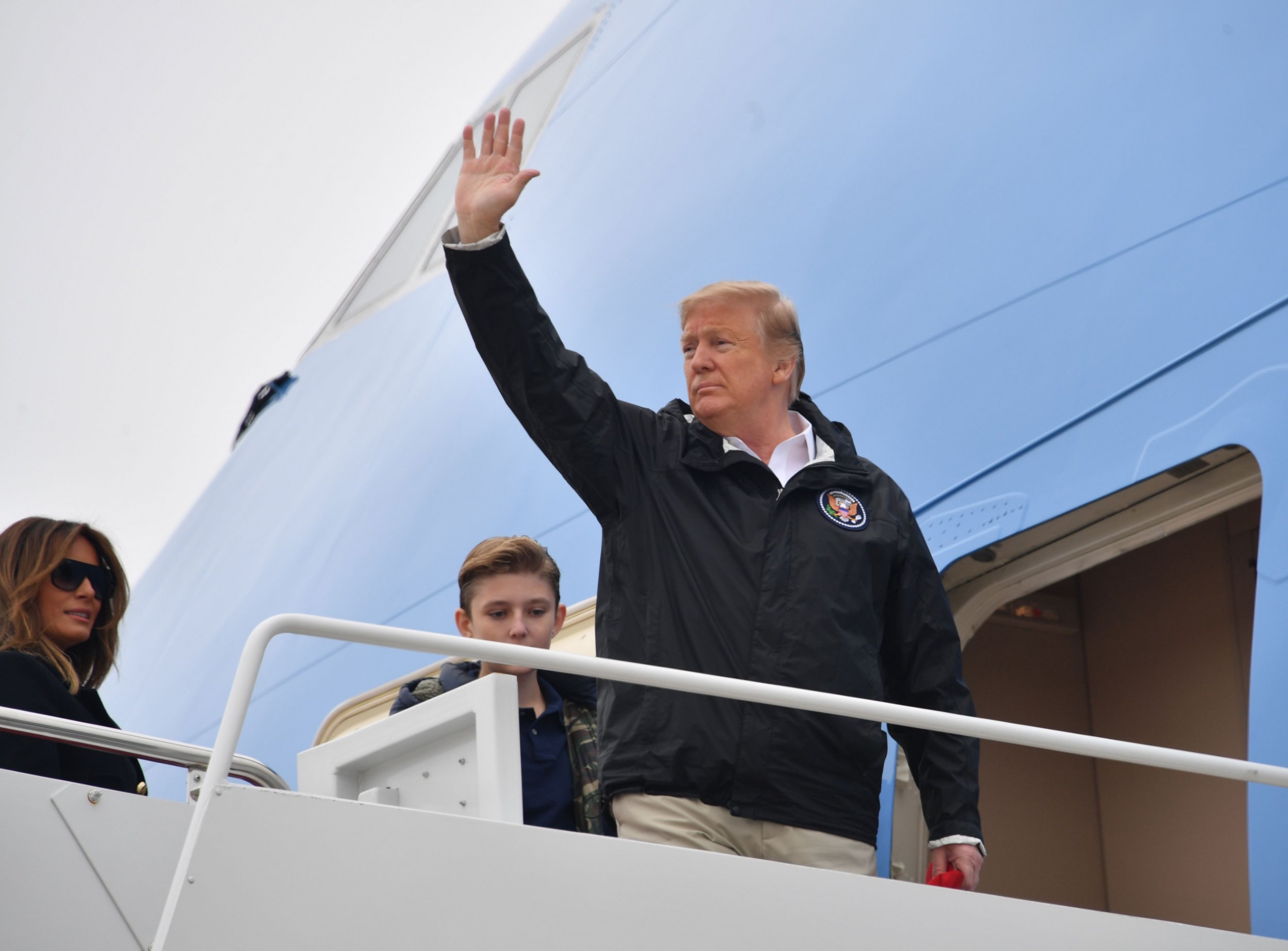Donald Trump Mocked by Twitter for Saying Airplanes Are 'Far Too Complex to Fly': 'Make Aviation