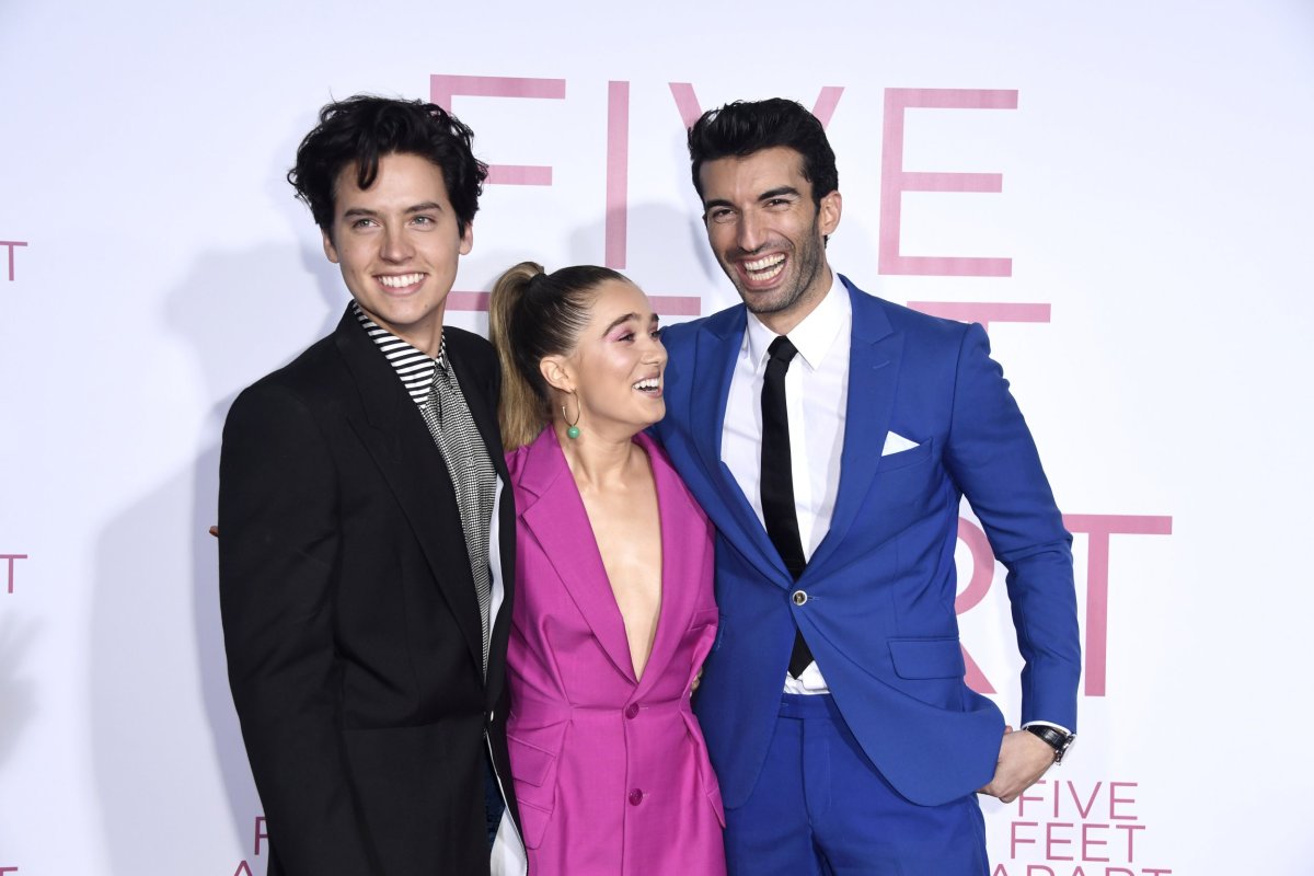five feet apart cast and director