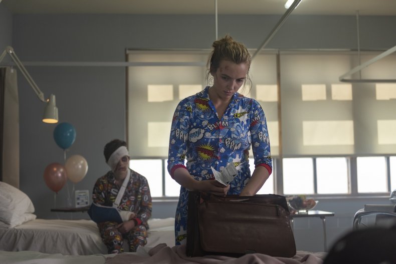 KE_201 Villanelle in hospital PJs