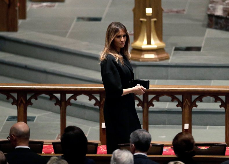 BarbaraBushMelaniaTrumpBillClinton