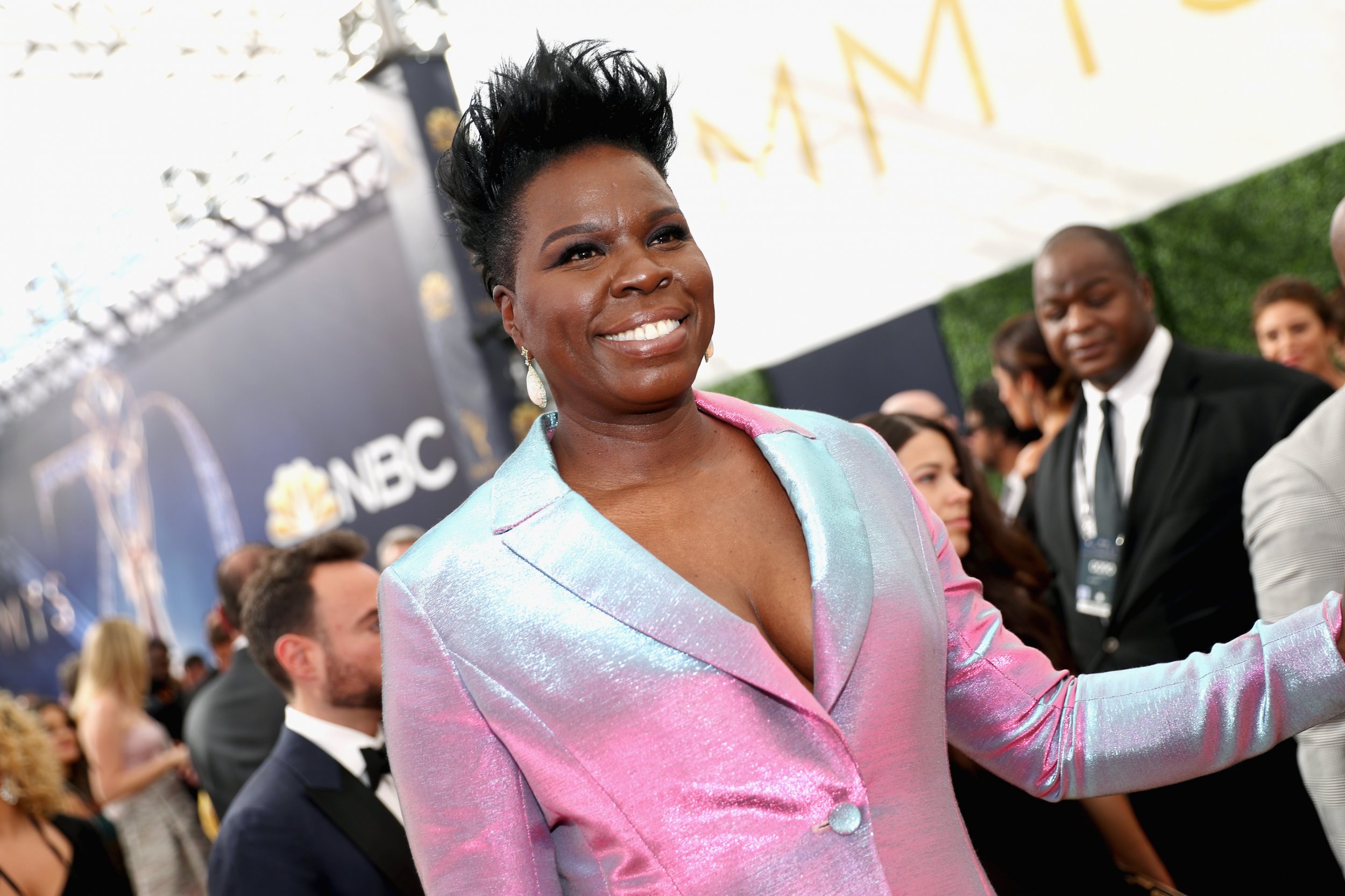 SNL' Cast Member Leslie Jones Calls Out Twitter