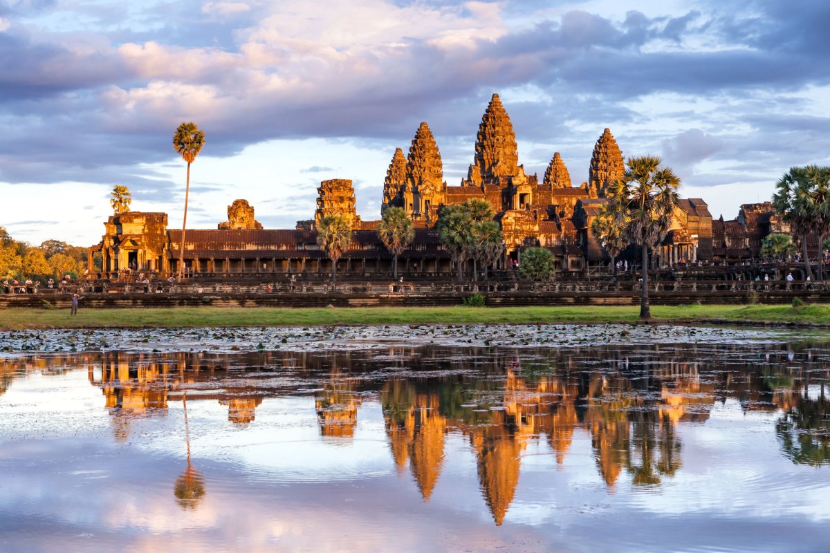 Angkor Wat travel tourism cambodia