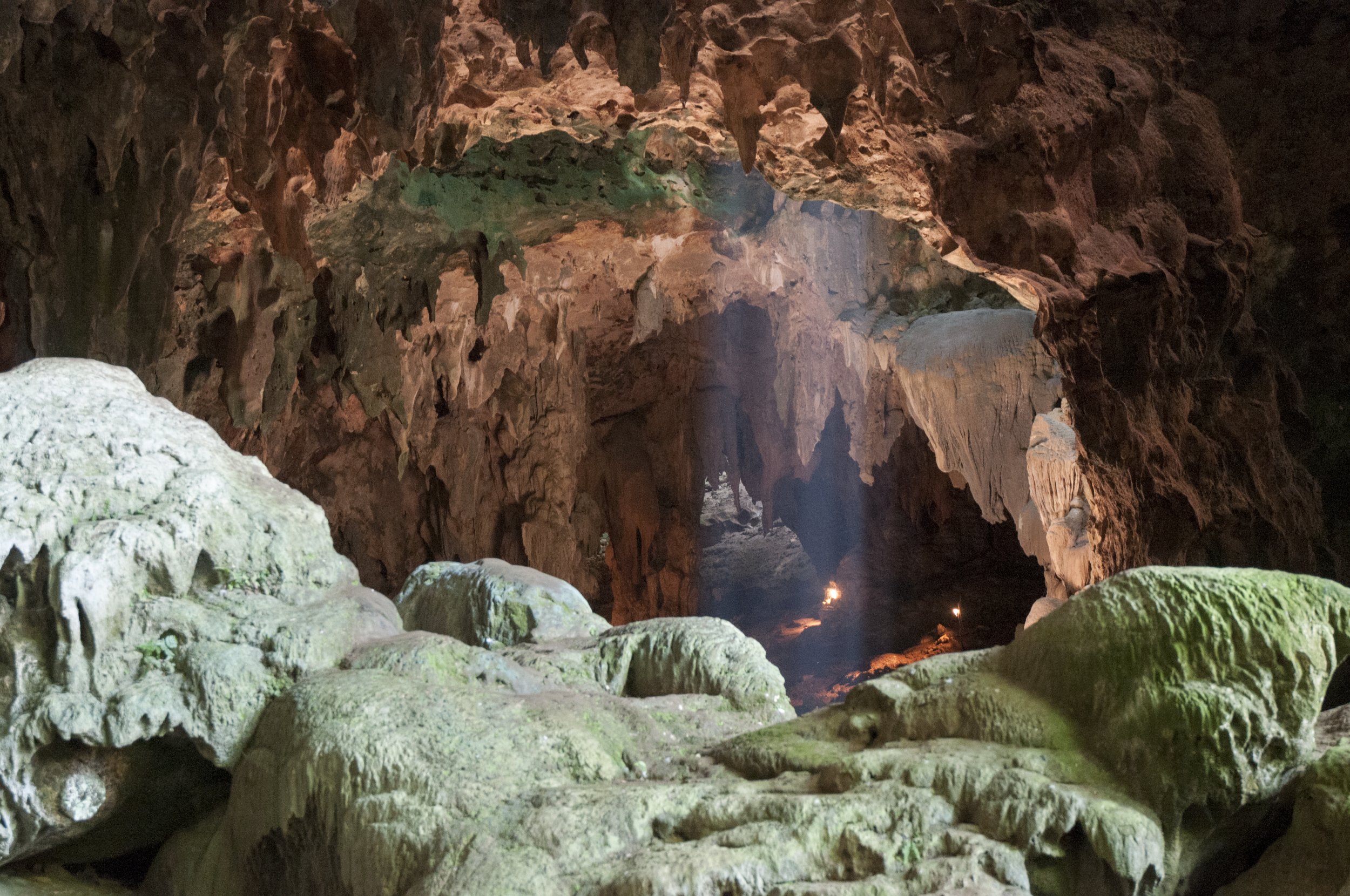 Luzon cave