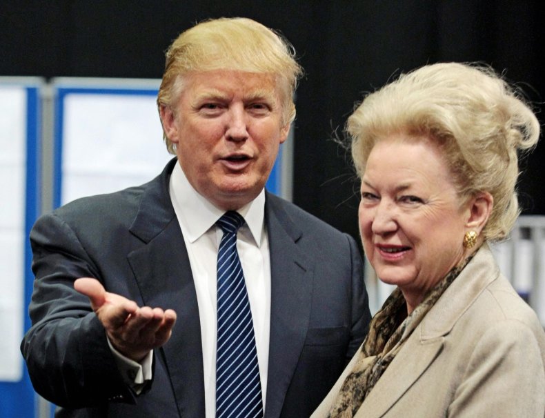 Donald Trump Maryanne Trump Barry sister