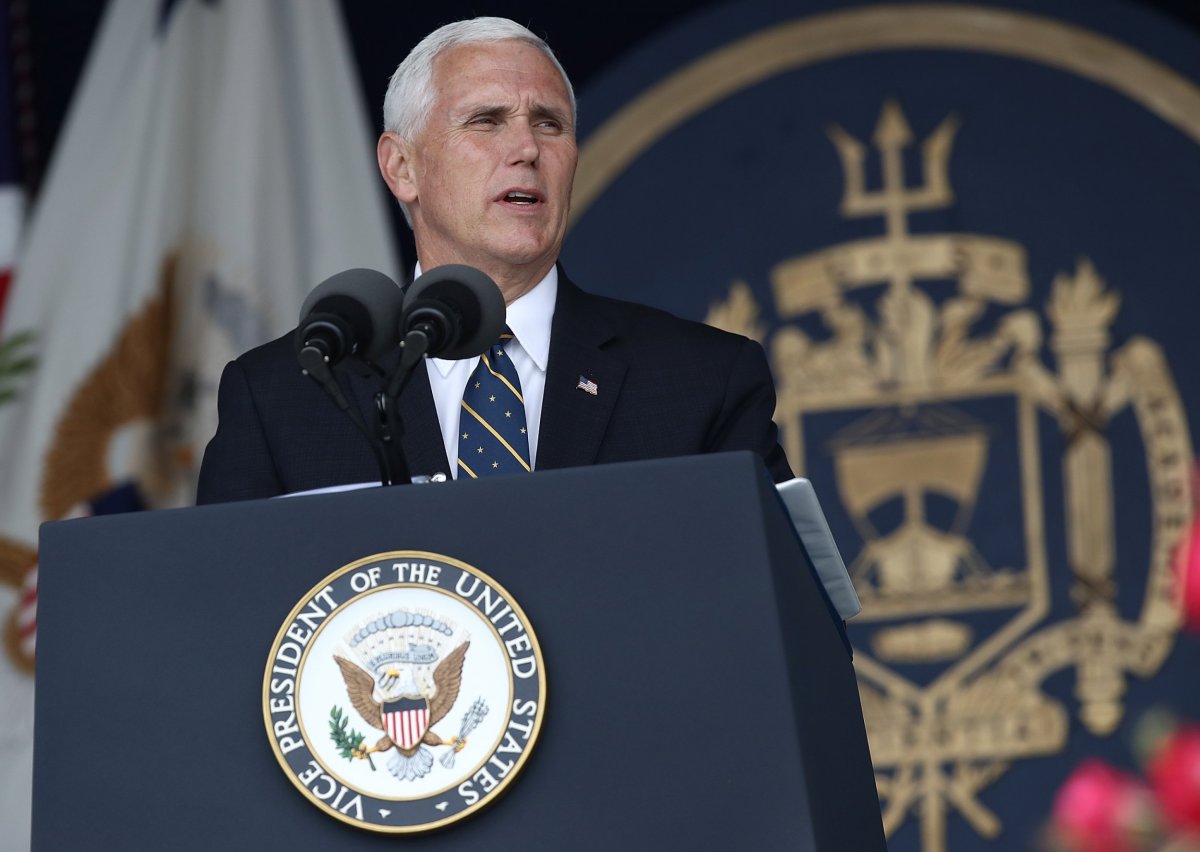 mike pence taylor university commencement address