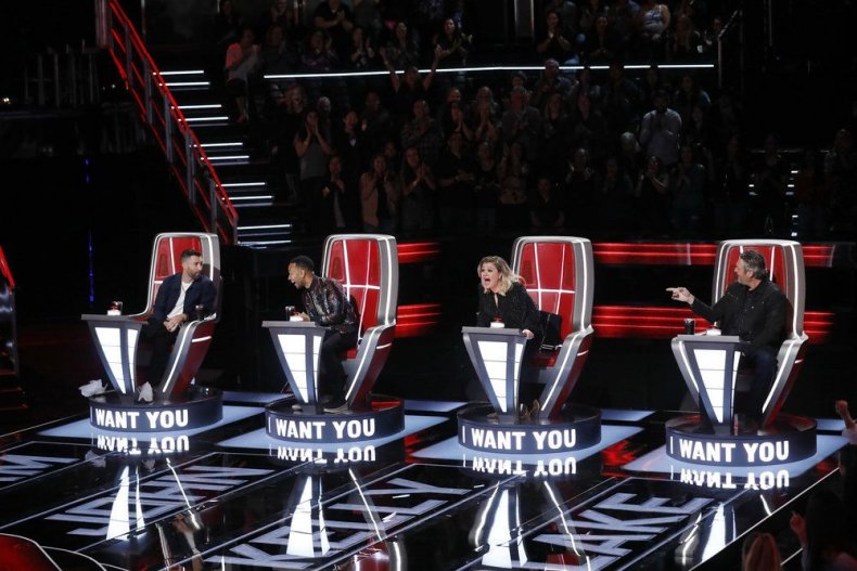Voice, 2019, live, cross battles, results, recap, who, saved, tonight, last, night, eliminated, top, 24, season 16, episode, 15, teams, live, blog, songs, voting, app