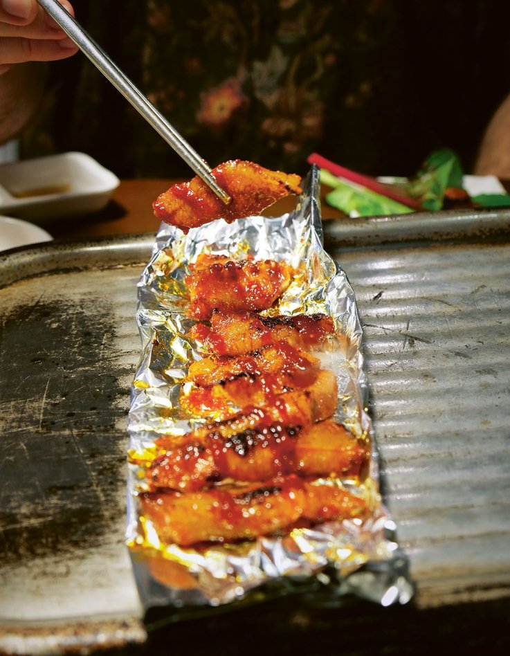 Tokyo Stories_Horumon-yaki yakiniku_pg 126_photo credit Nassima Rothacker Tokyo Stories_Horumon-yaki yakiniku_pg 126_photo credit Nassima Rothacker