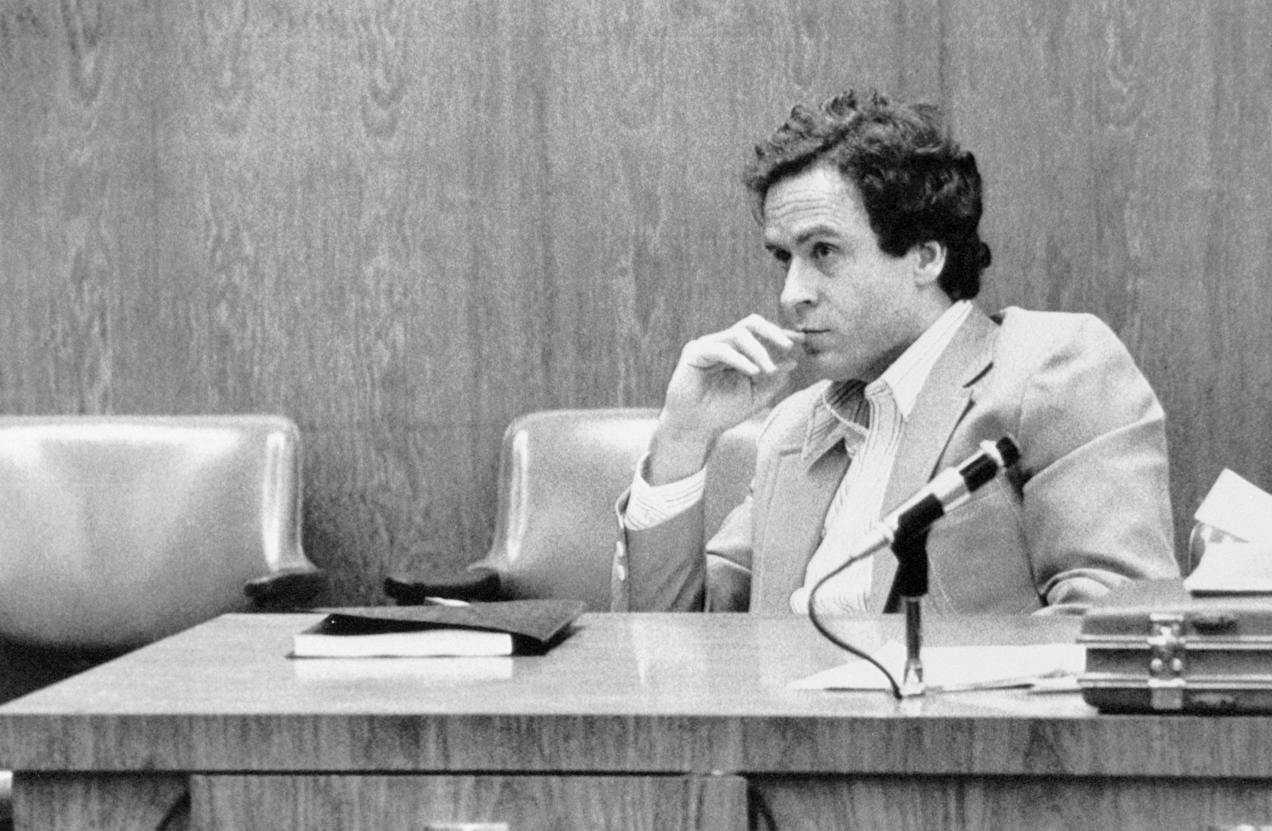 Ted Bundy Morreu Sorrindo - RETOEDU