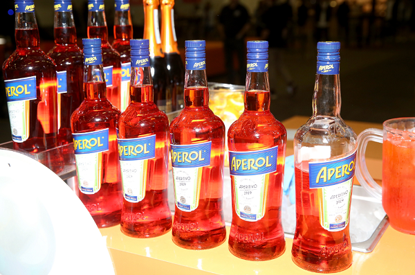 Aperol Spritz Is a 'Good' Cocktail, Says Everyone on Twitter