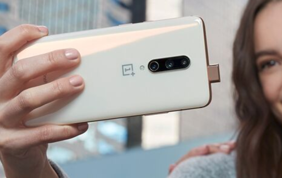 OnePlus 7 Pop Up camera