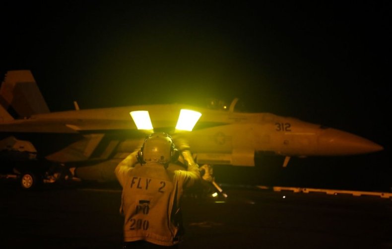 USSLincoln_Iran_14May2019
