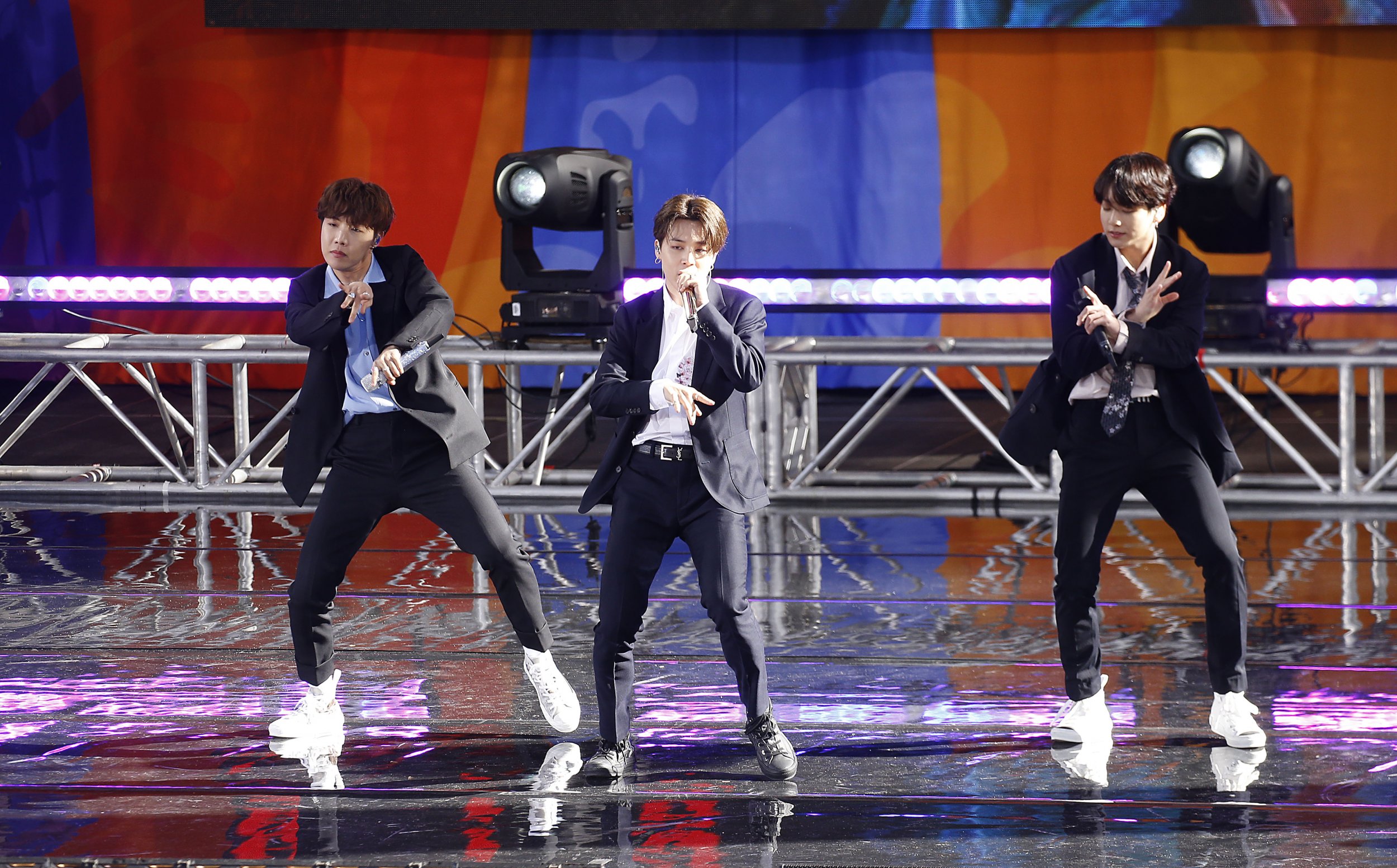 Video: Bts, Stephen Colbert Pay Homage To The Beatles, Ed Sullivan In  Performance Of 'Boy With Luv' Single