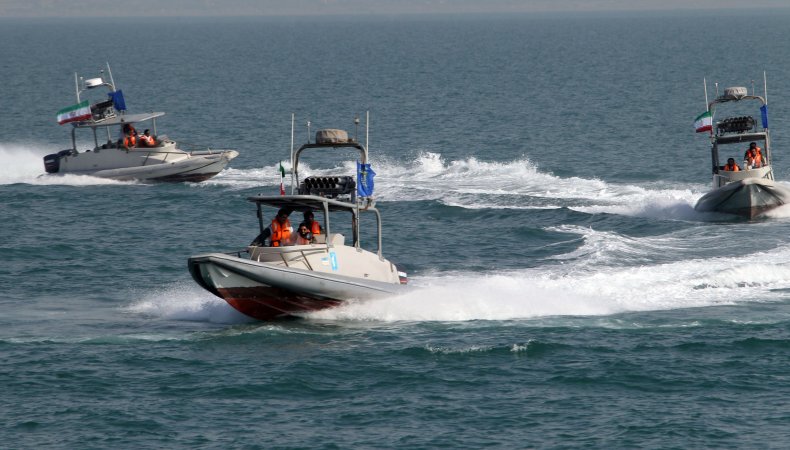 Iran boats navy attack US war 