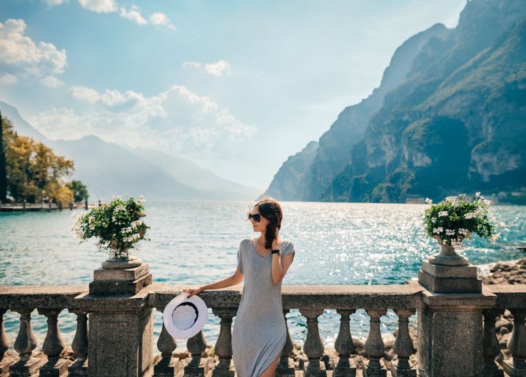 What Makes a Luxury Hideaway? 4 What Makes a Luxury Hideaway? 4