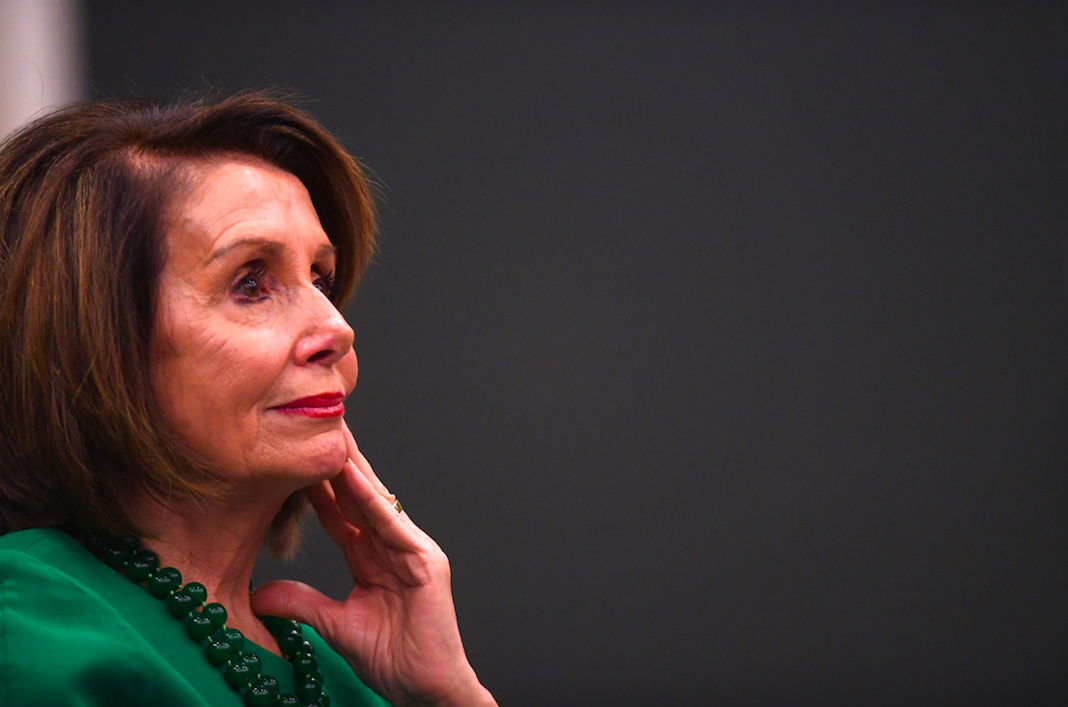 Delete Facebook: Twitter Users Urge People To Deactivate Accounts After Doctored Nancy Pelosi Video Goes Viral 