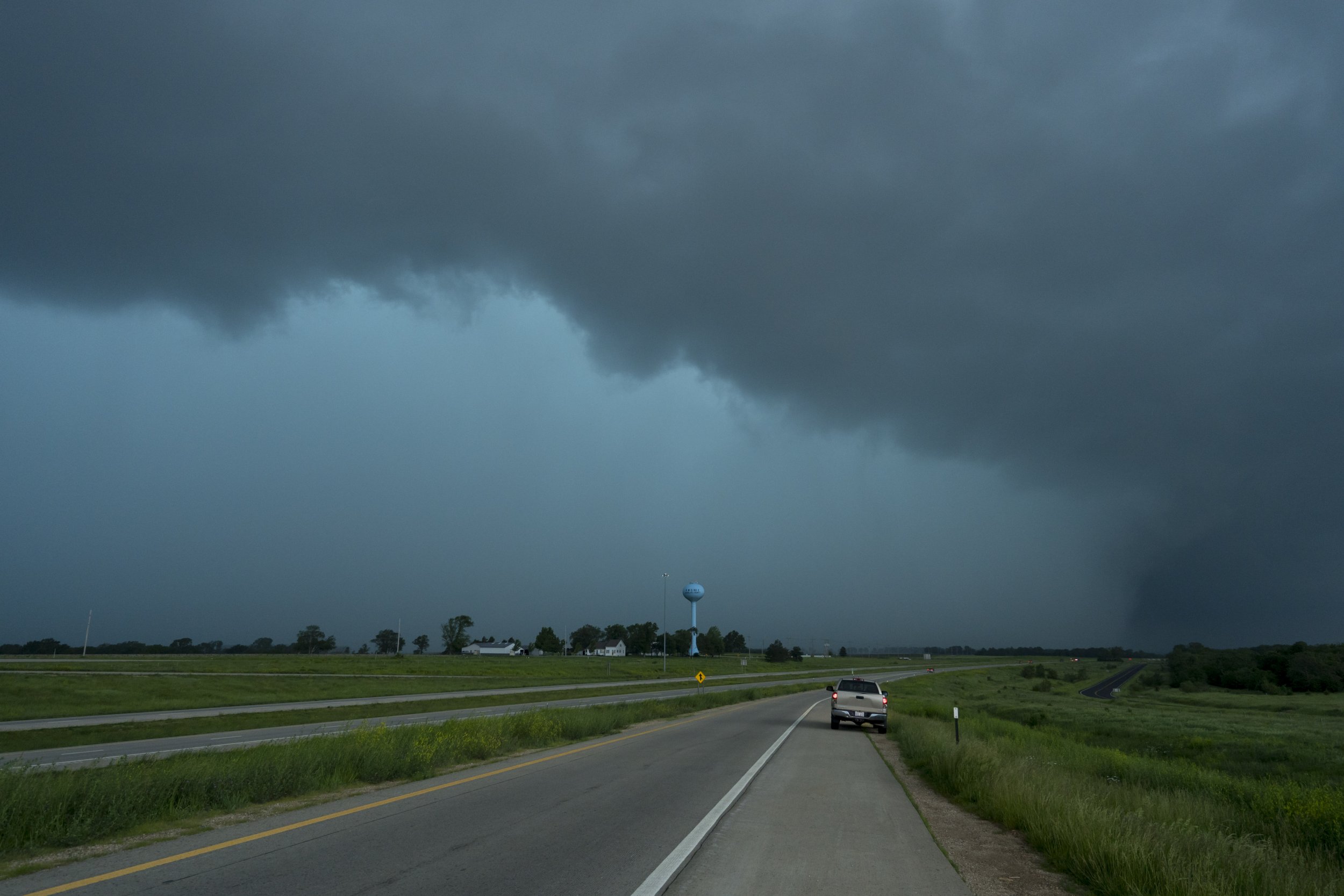 Tornadoes In Kansas Last Night: Images Show Destruction In Lawrence And ...