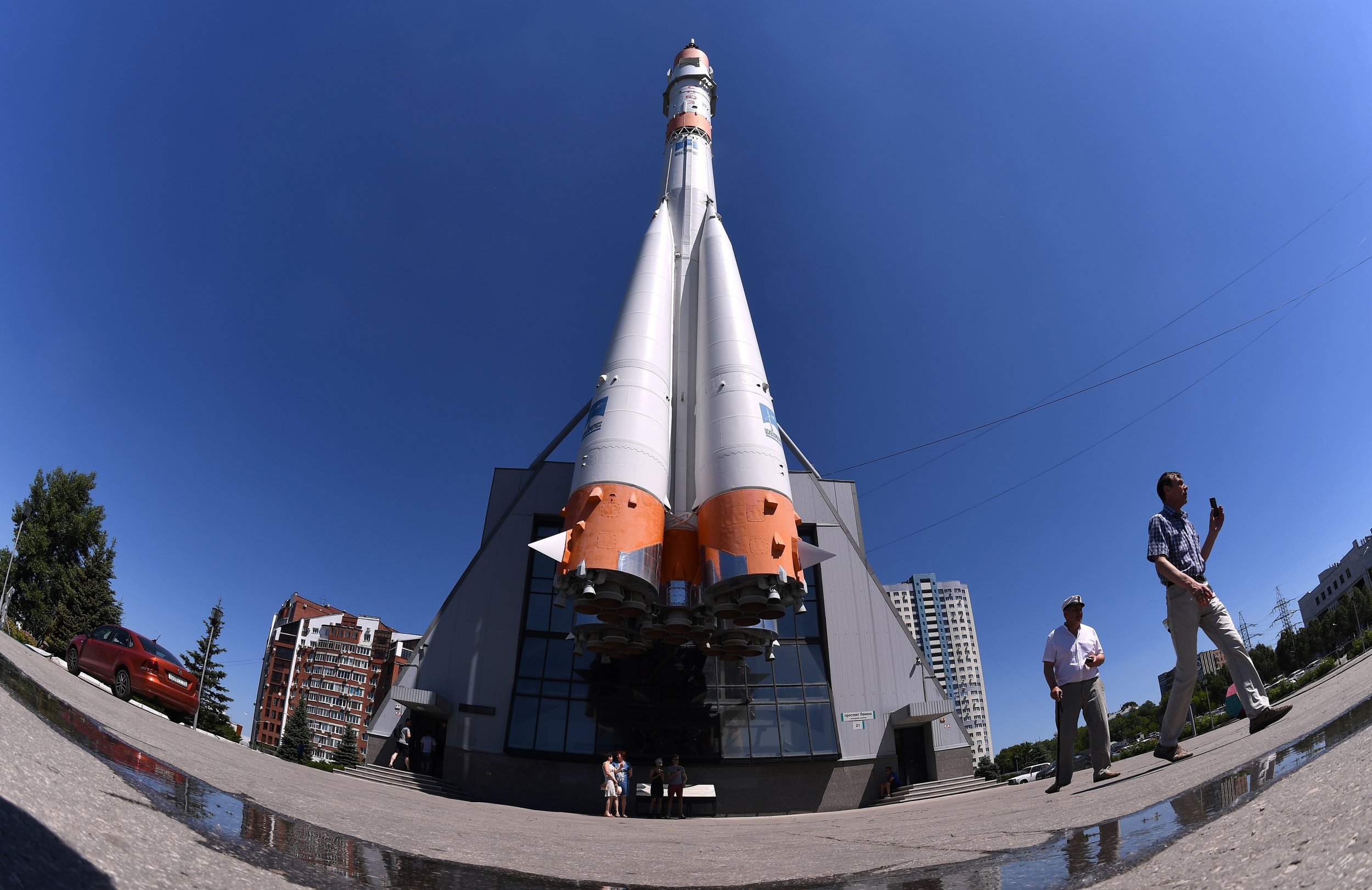 Kremlin's Space Agency Condemns Pentagon Plans to Ban Russian Rockets ...