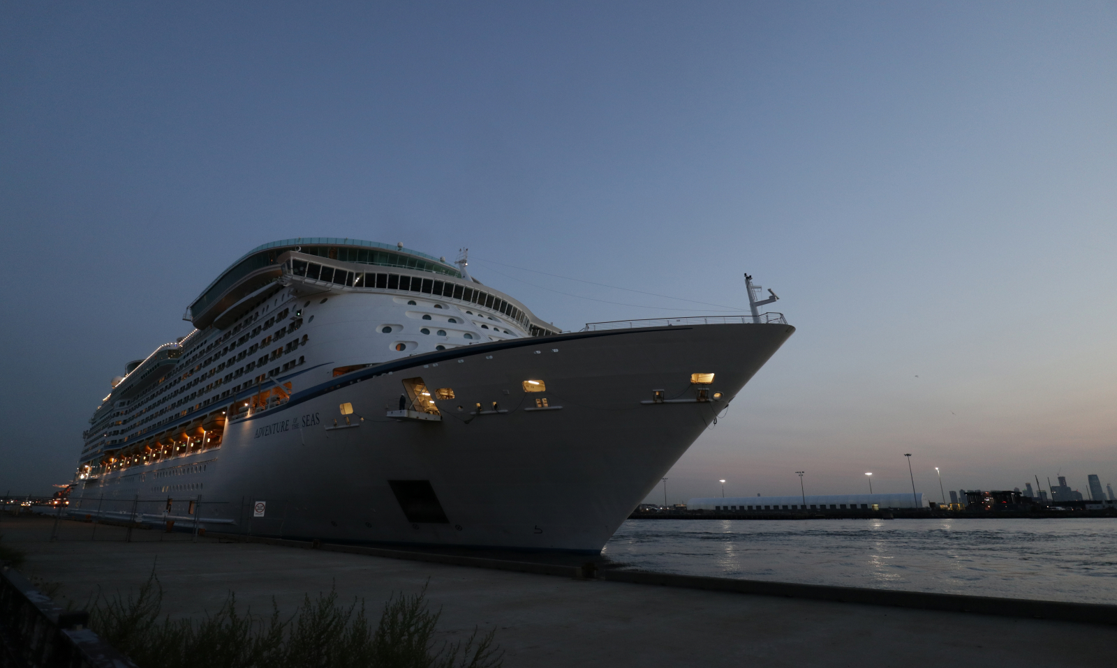 cruise ship in louisiana