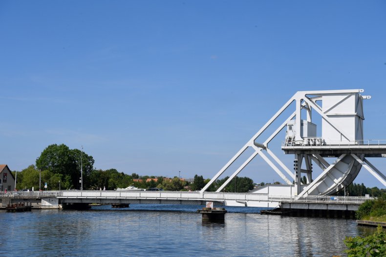 pegasus bridge d-day normandy