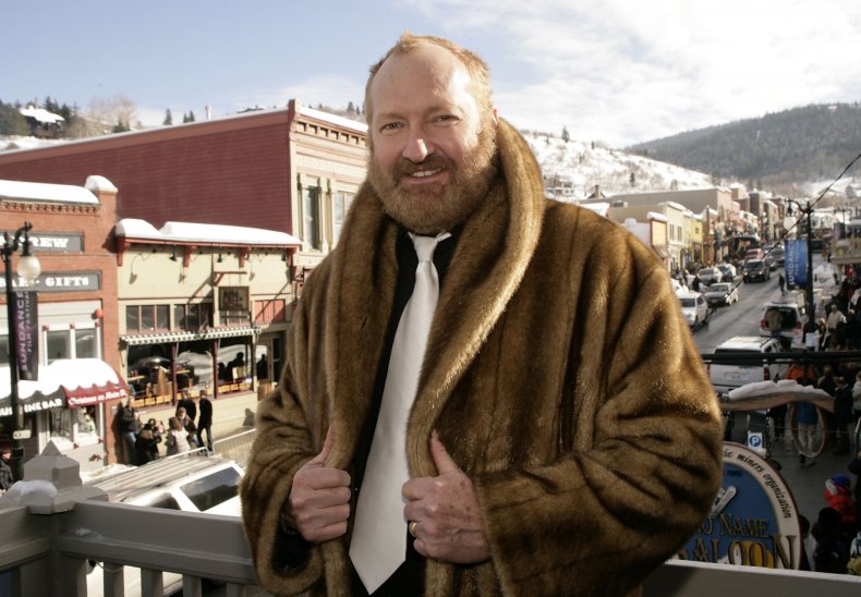 Randy Quaid's Up-Close Video to 'Washed Up Psycho' Bette Middler Creeps Out Twitter