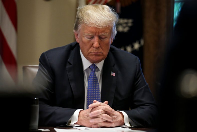 Donald Trump praying