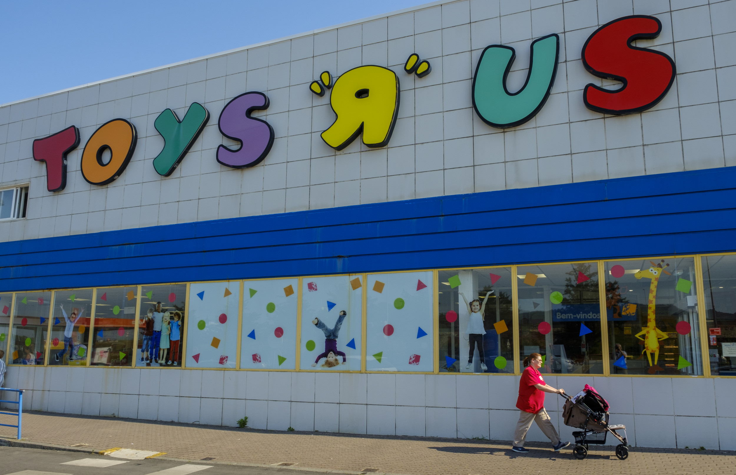 Return of Toys 'R' Us? Closures in 2018 Won't Be The End For the ...