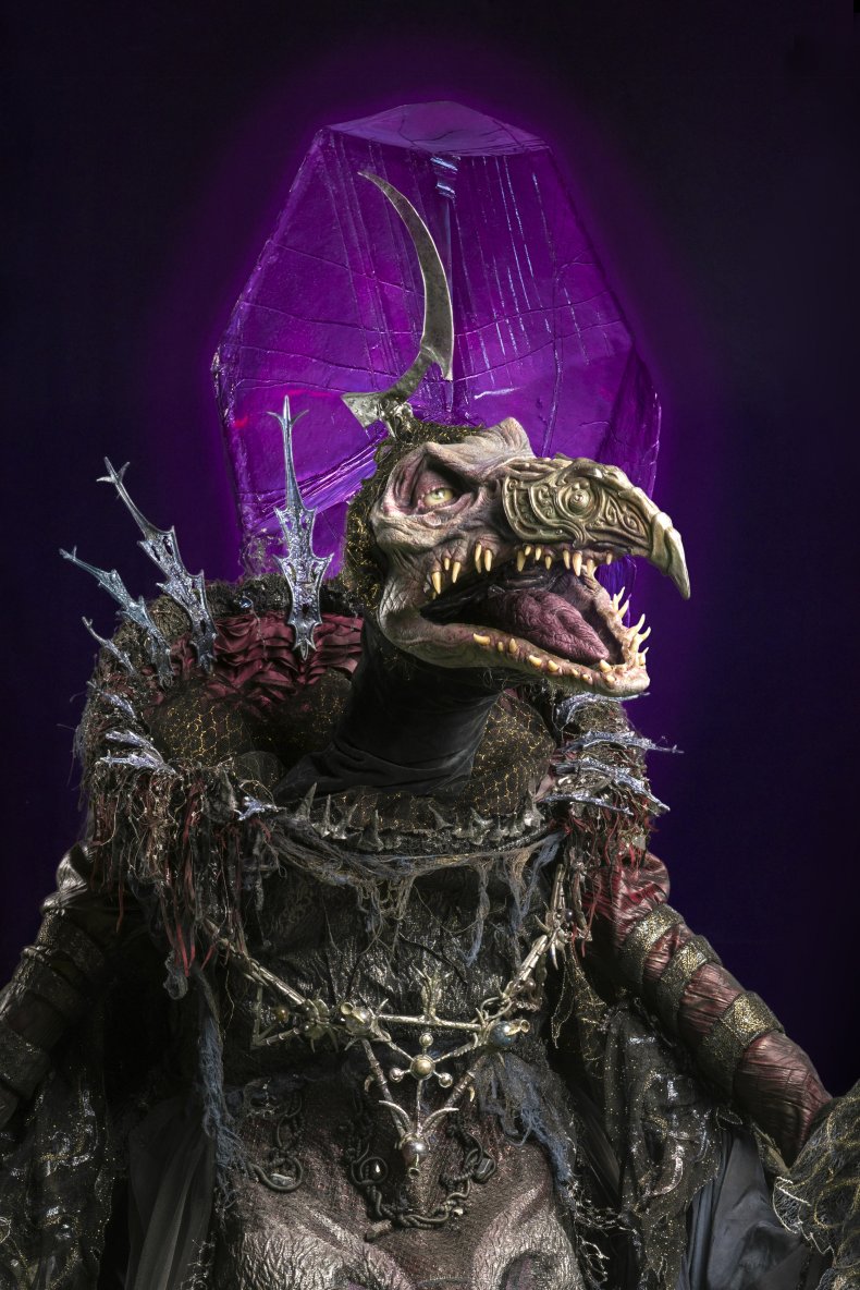 netflix-dark-crystal-characters-emperor