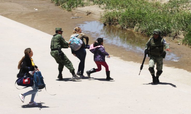 Mexican National Guard Stops Migrants Mexican National Guard Stops Migrants