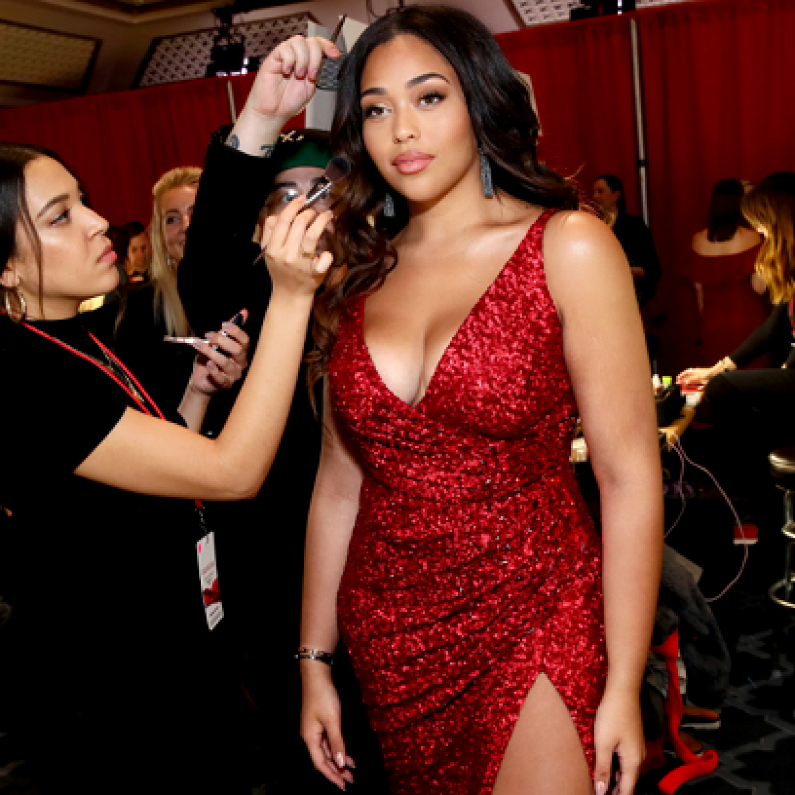 Jordyn Woods Doesn't Need Kardashian-Jenner Money, She's 'Out Here  Hustling,' Releasing a New Clothing Collection