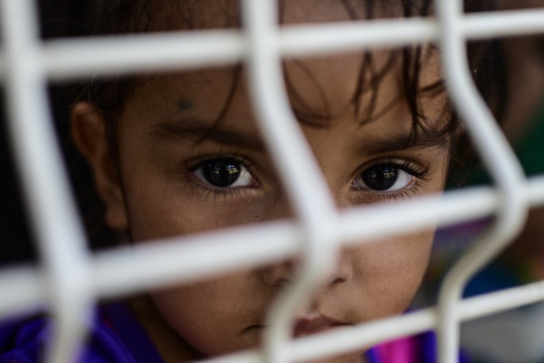migrant girl