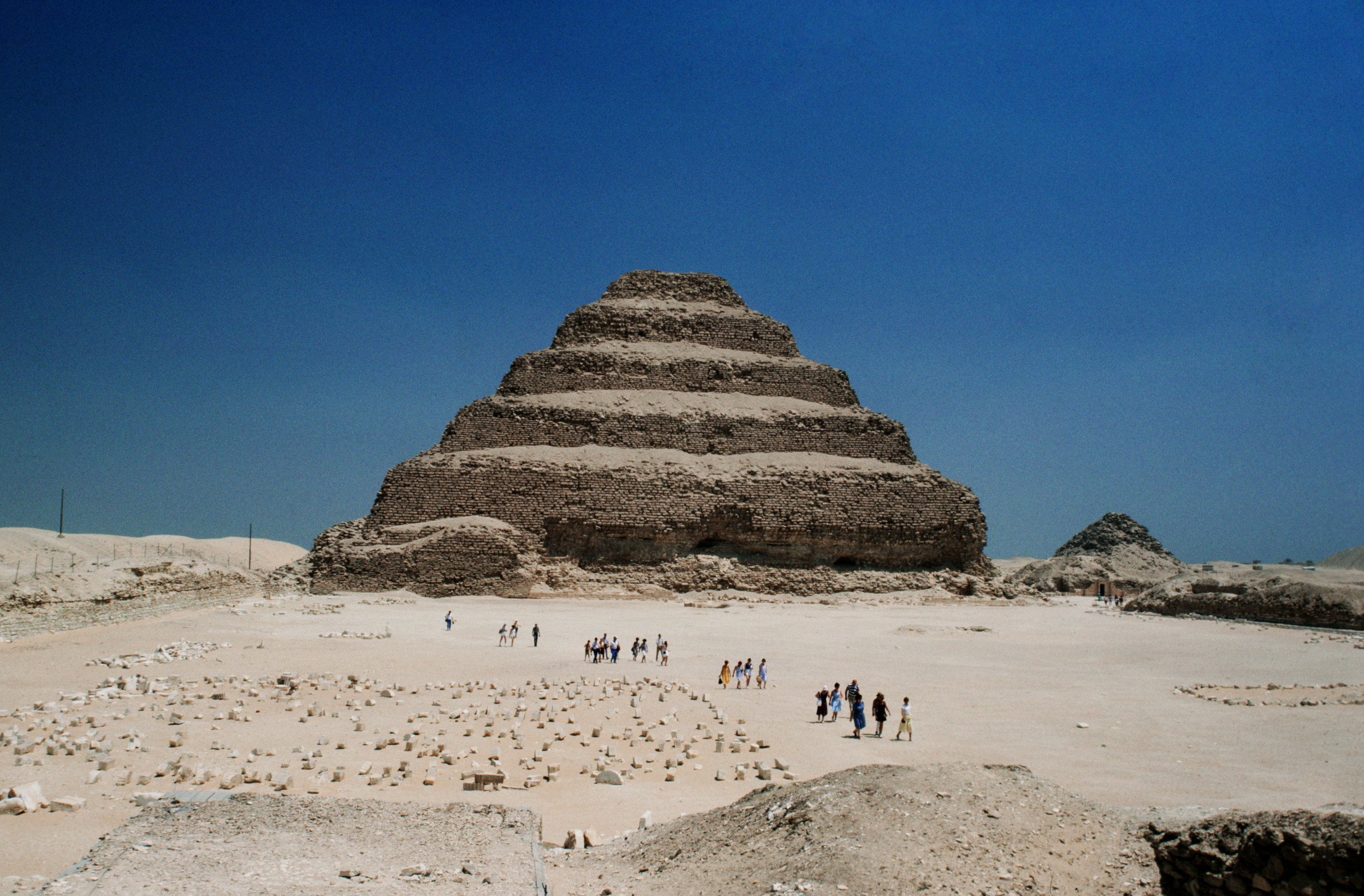 Ancient Egypts Oldest Pyramid Has Enormous Moat To Guide Dead Pharaoh
