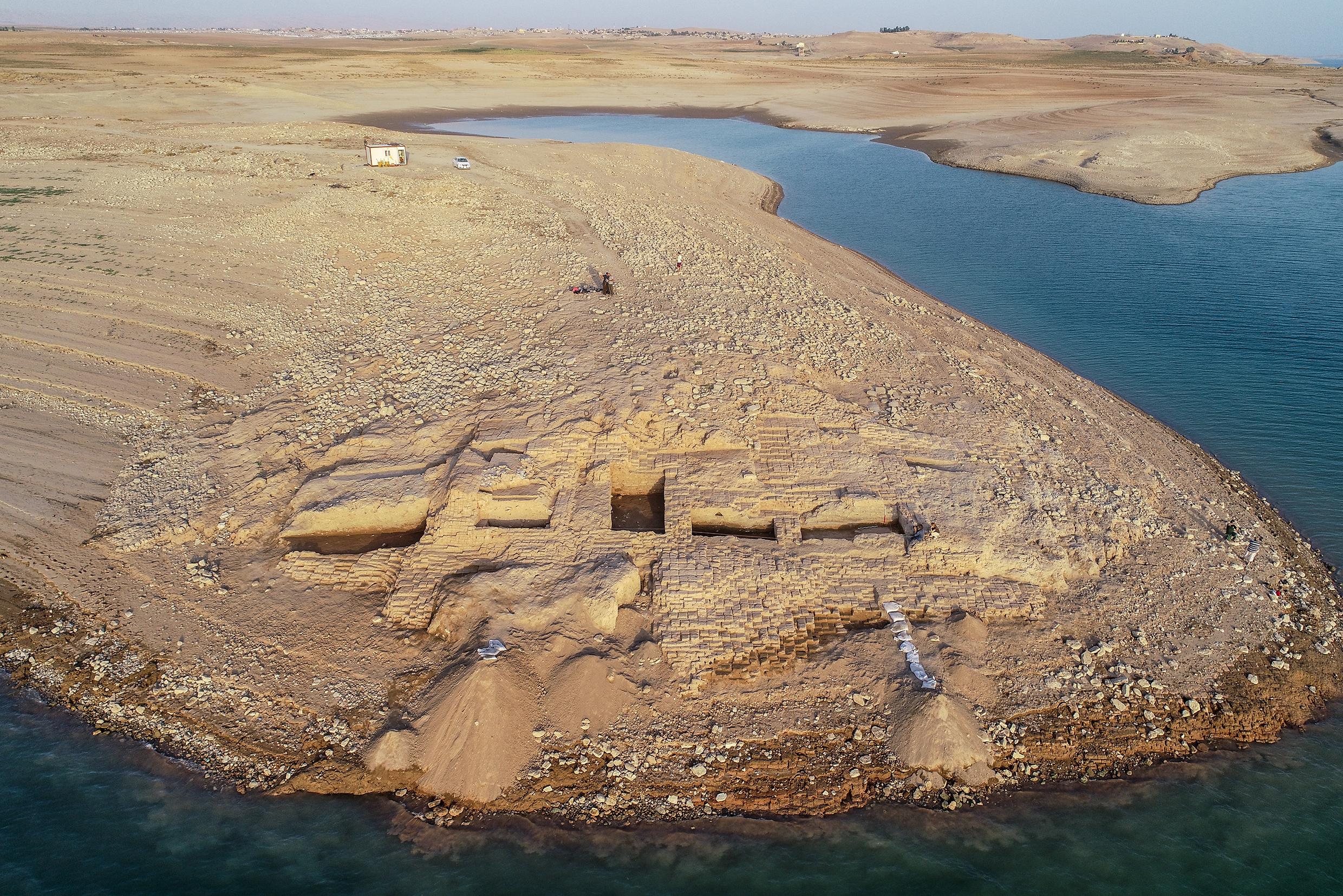 Ancient Palace From Mysterious Empire Discovered After Reservoir ...