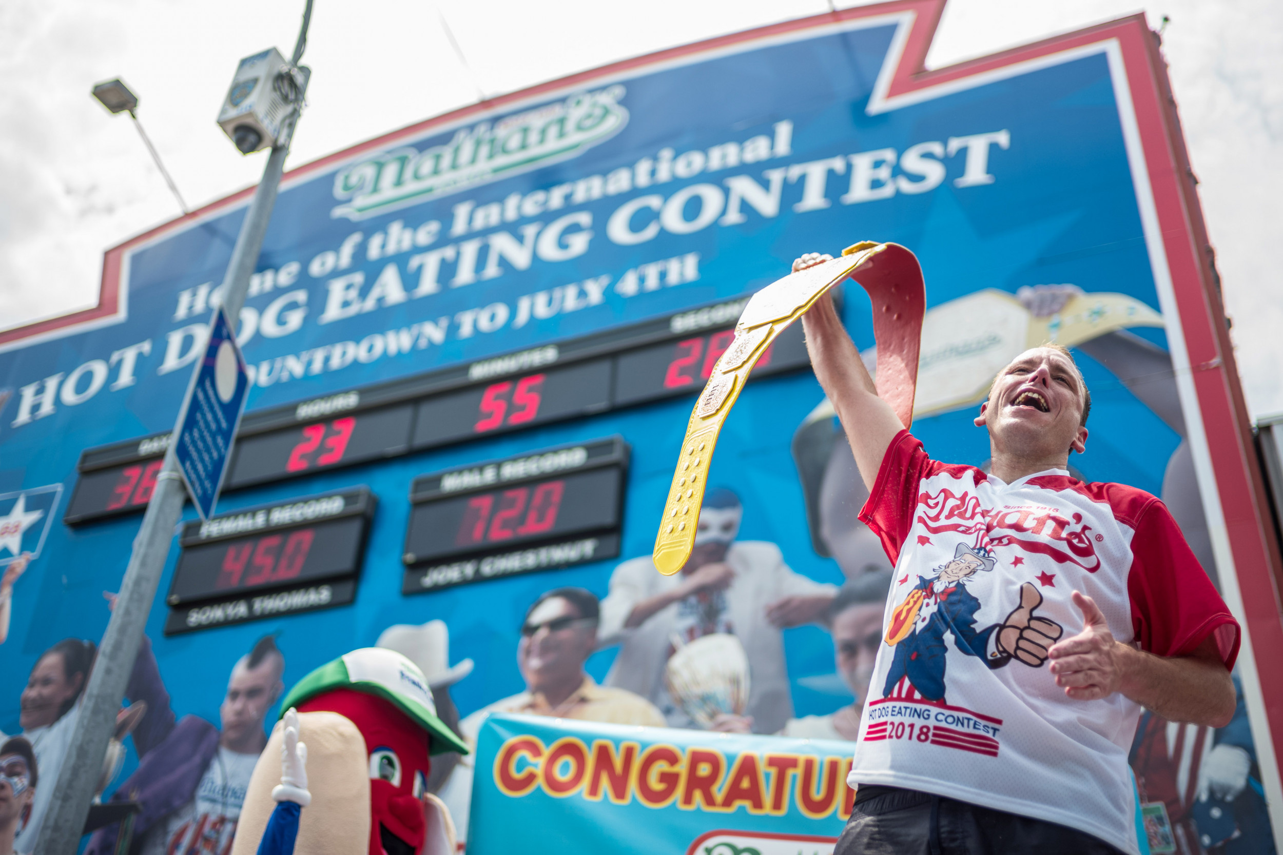Nathan S Hot Dog Eating Contest How Much Did Joey Chestnut Win