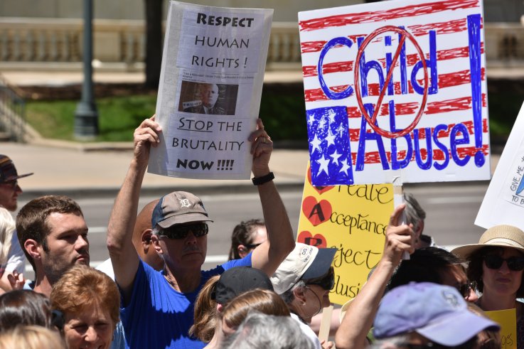 Donald Trump, migration, detention, child abuse Donald Trump, migration, detention, child abuse