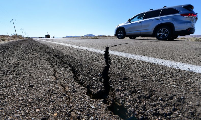 California, earthquake, 7.1., tremor