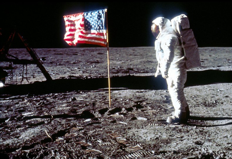 Apollo 11, moon landing