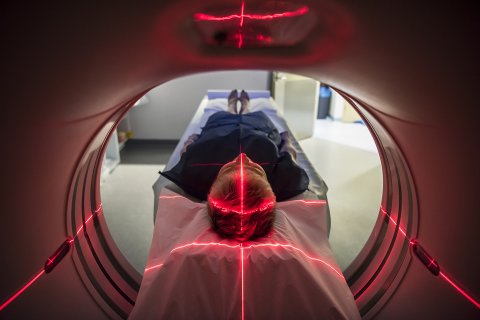 FE_Cancer_07_503663386