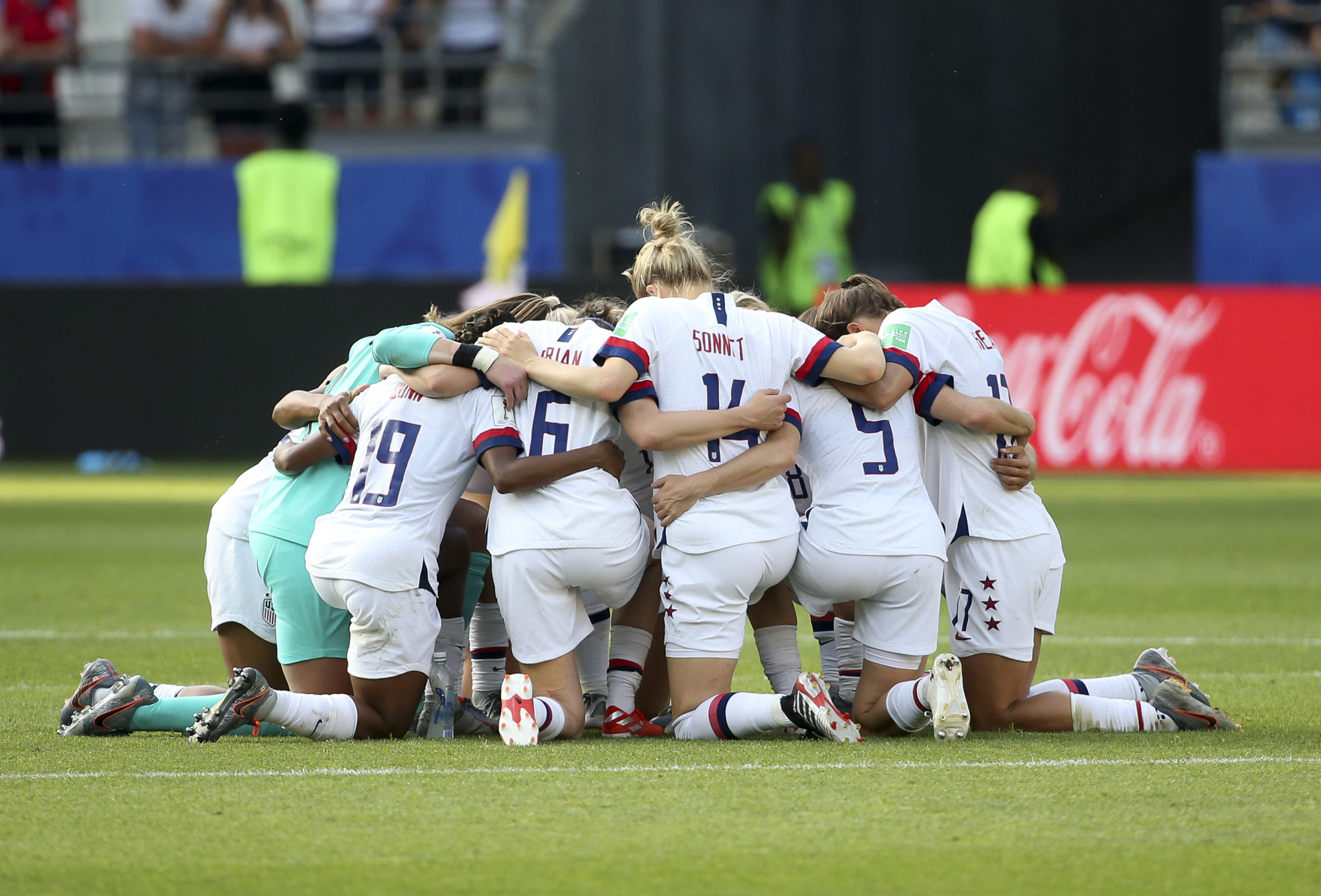 An Insult Uswnt Soccer Player Rebukes Idea Team Isn T Inclusive Of Christians