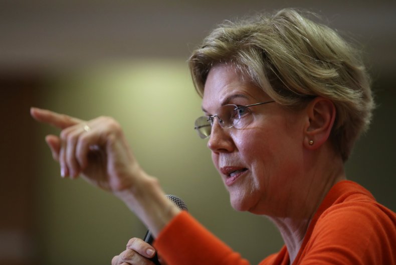 Presidential Candidate Elizabeth Warren Holds Town Hall In Sioux City, Iowa