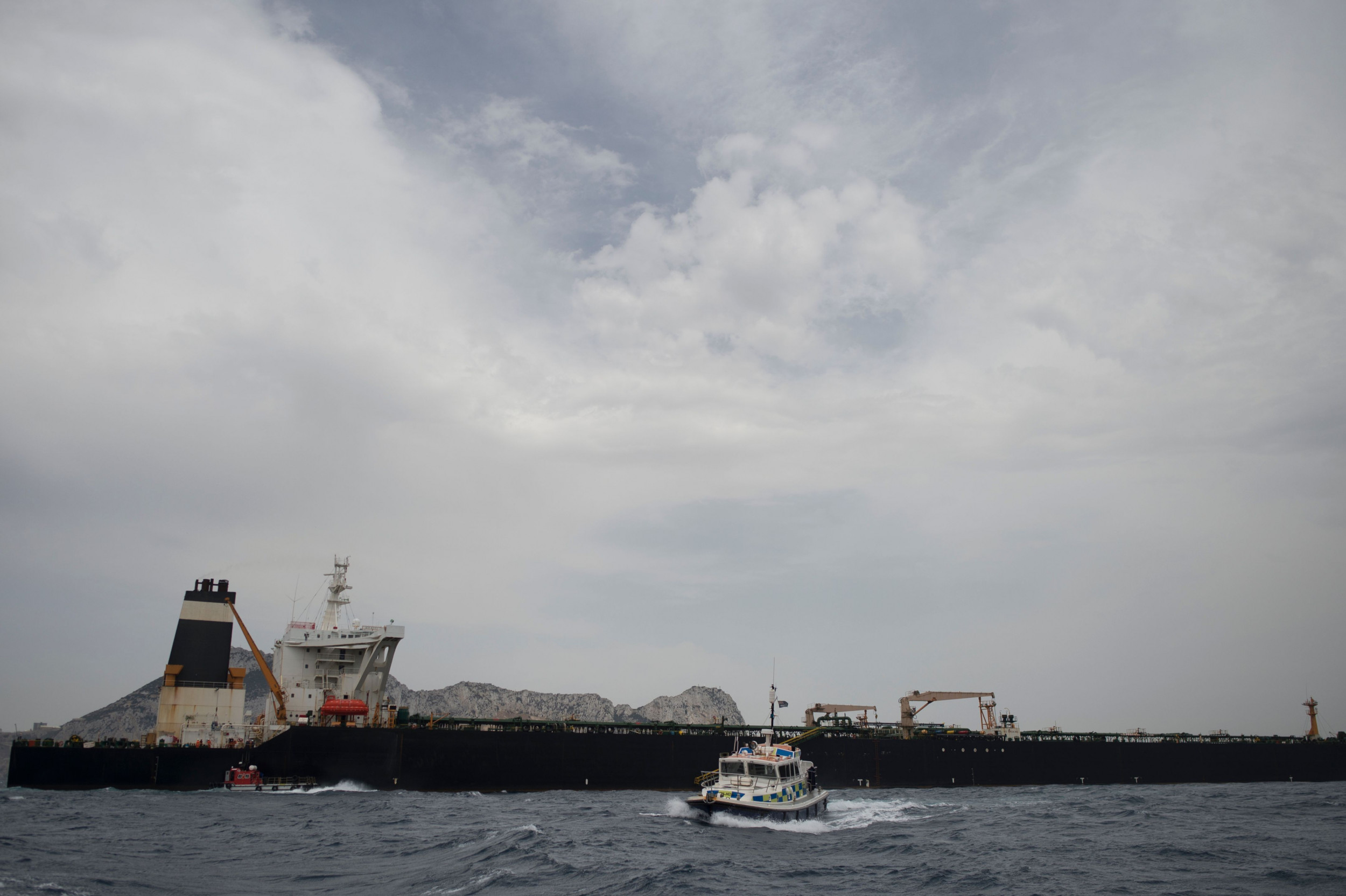 Uk Demands Iran Release Seized Oil Tanker But Iran Also - 