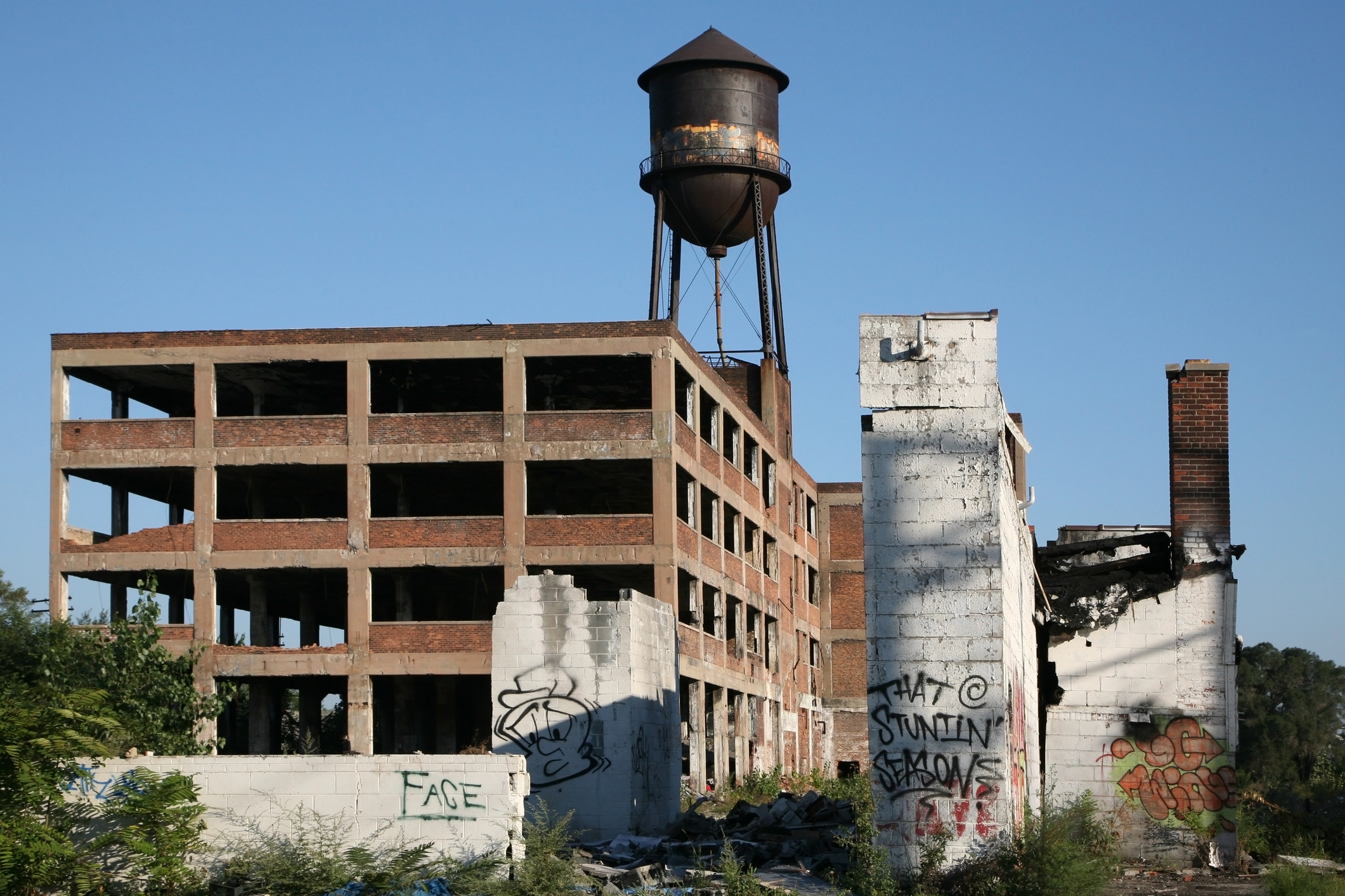 Tearing Down Abandoned Buildings May Help Lower Gun Violence Detroit   Abandoned Factory Building Derelict Stock Image 