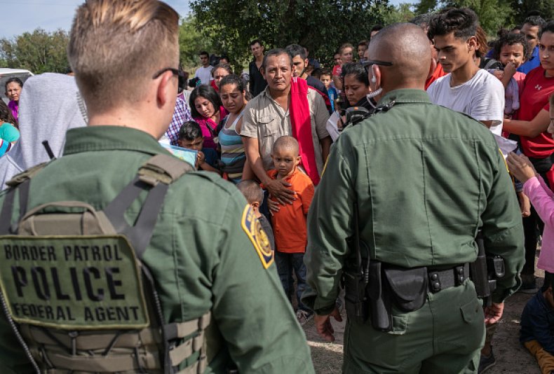 asylum seekers border patrol texas