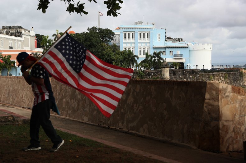 Puerto Rico wait billions funding says HUD